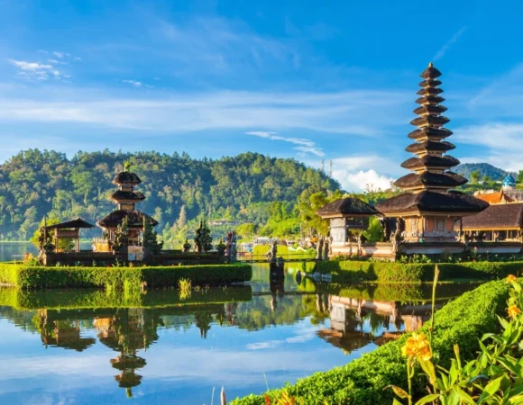 Holiday In Singapore And Bali